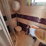 아파트 Rodinne Vlatka S Velkym Pozemkom Kaluža