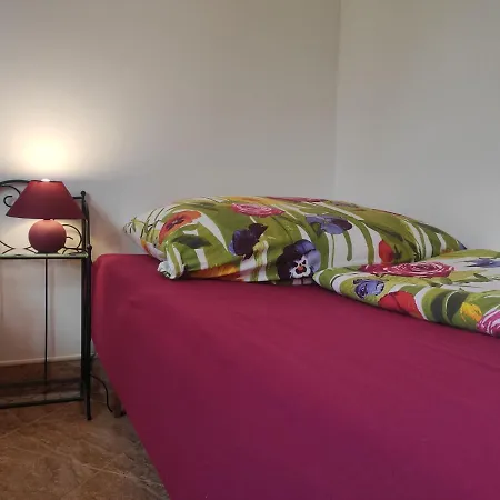 Rodinne Vlatka S Velkym Pozemkom Apartment Kaluža