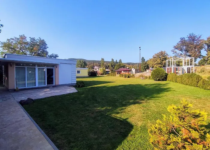 Rodinné Vlatka S Veľkým Pozemkom Appartamento Kaluža